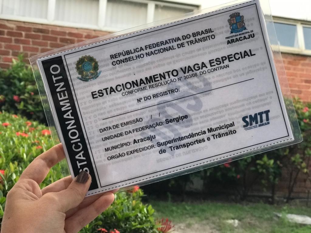 Idosos e pessoas com deficiência devem se atentar à validade do cartão de estacionamento - SMTT Aracaju